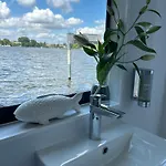 Nena Hausboot * Berlim