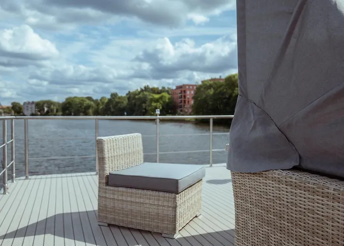 Hotel en barco Nena Hausboot