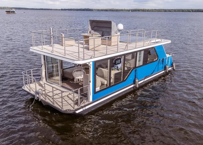 Botel Nena Hausboot Berlin