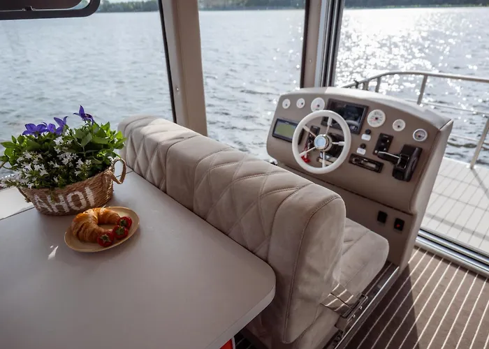 Botel Nena Hausboot Berlin